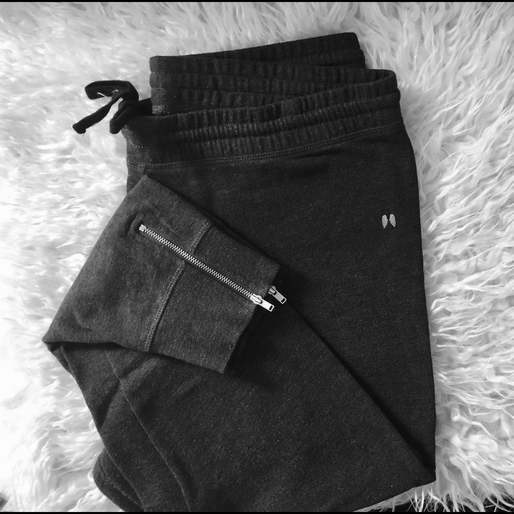 ⛔️SOLD⛔️Victoria Secret Sport